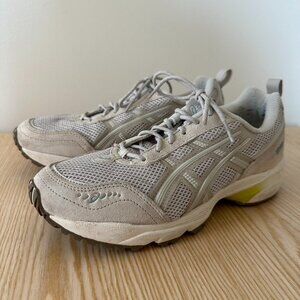 Asics Gel 1090 v2 - Size 8 1/2